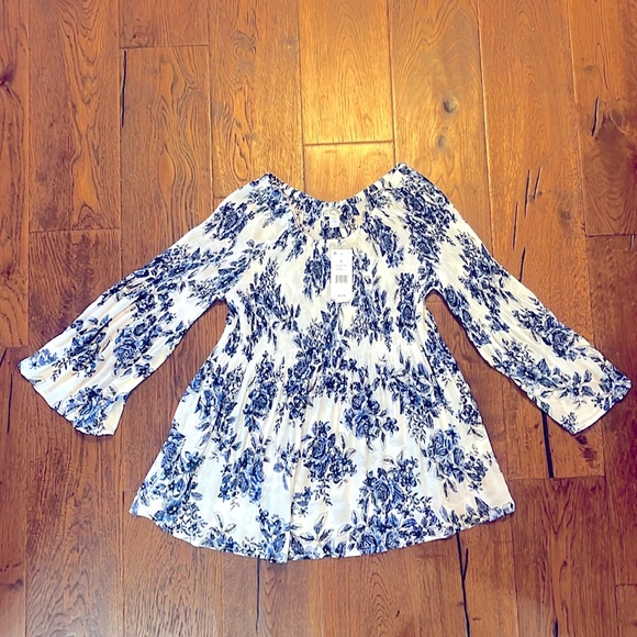 Spense Blouse - Picture 1 of 6